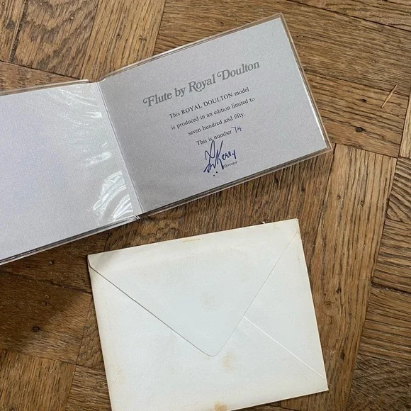 Royal Doulton Virginals Royal Doulton Lady Musicians - Picture 13 of 16